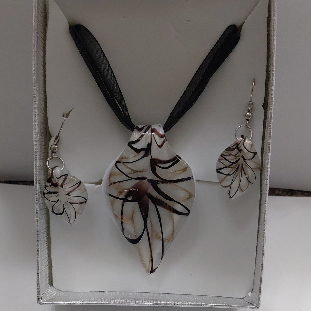 Handcrafted White and Brown Floral Glass Pendant Necklace and Earring Set